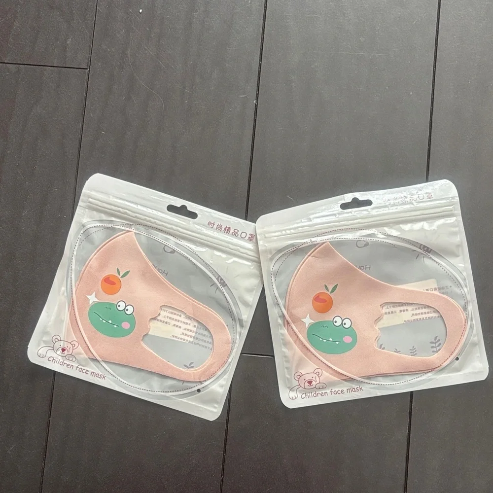 Kids Pink Face Mask with Frog Design
